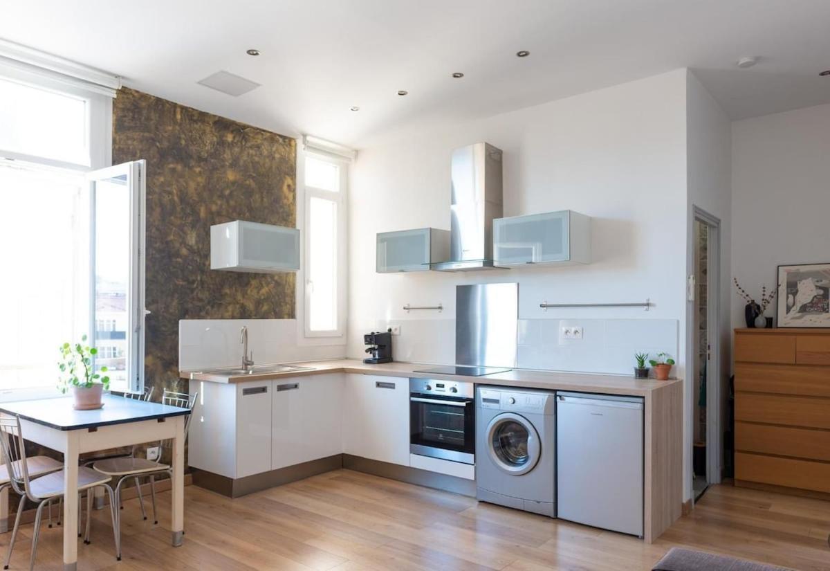 Appartement Grand Au Calme Plein Centre De